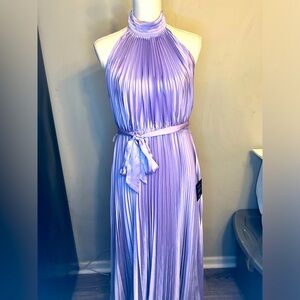 NWT Gorgeous Lulus Lavender Maxi Dress - Sz S - perfect for weddings!
